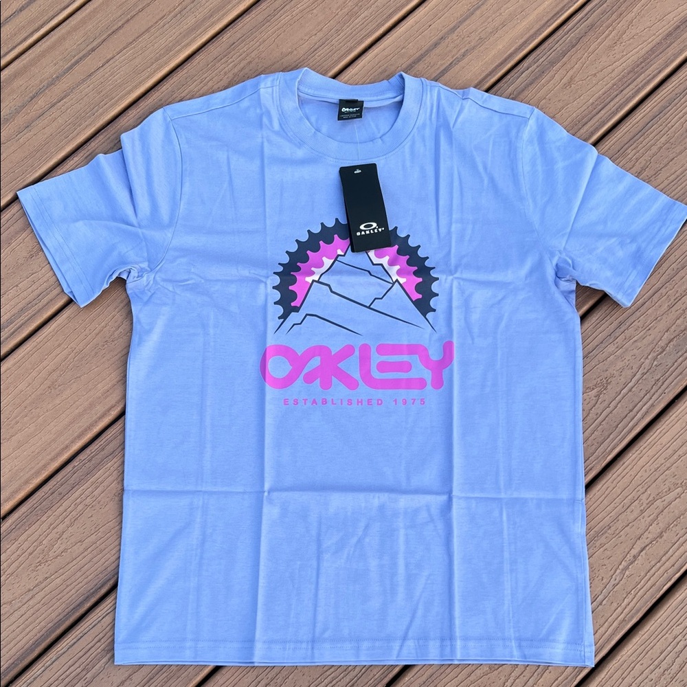 Oakley Graphic Tee Shirt